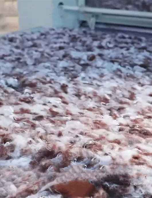 100% Fibra de poliéster, sólo 20% Contenido reciclado